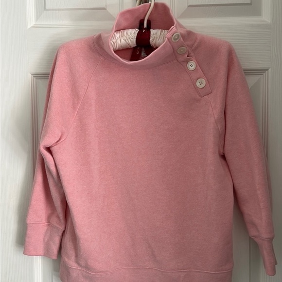EUC.Wide button-collar in cloudspun fleece. Light cozy perfect transitional top - Picture 3 of 9